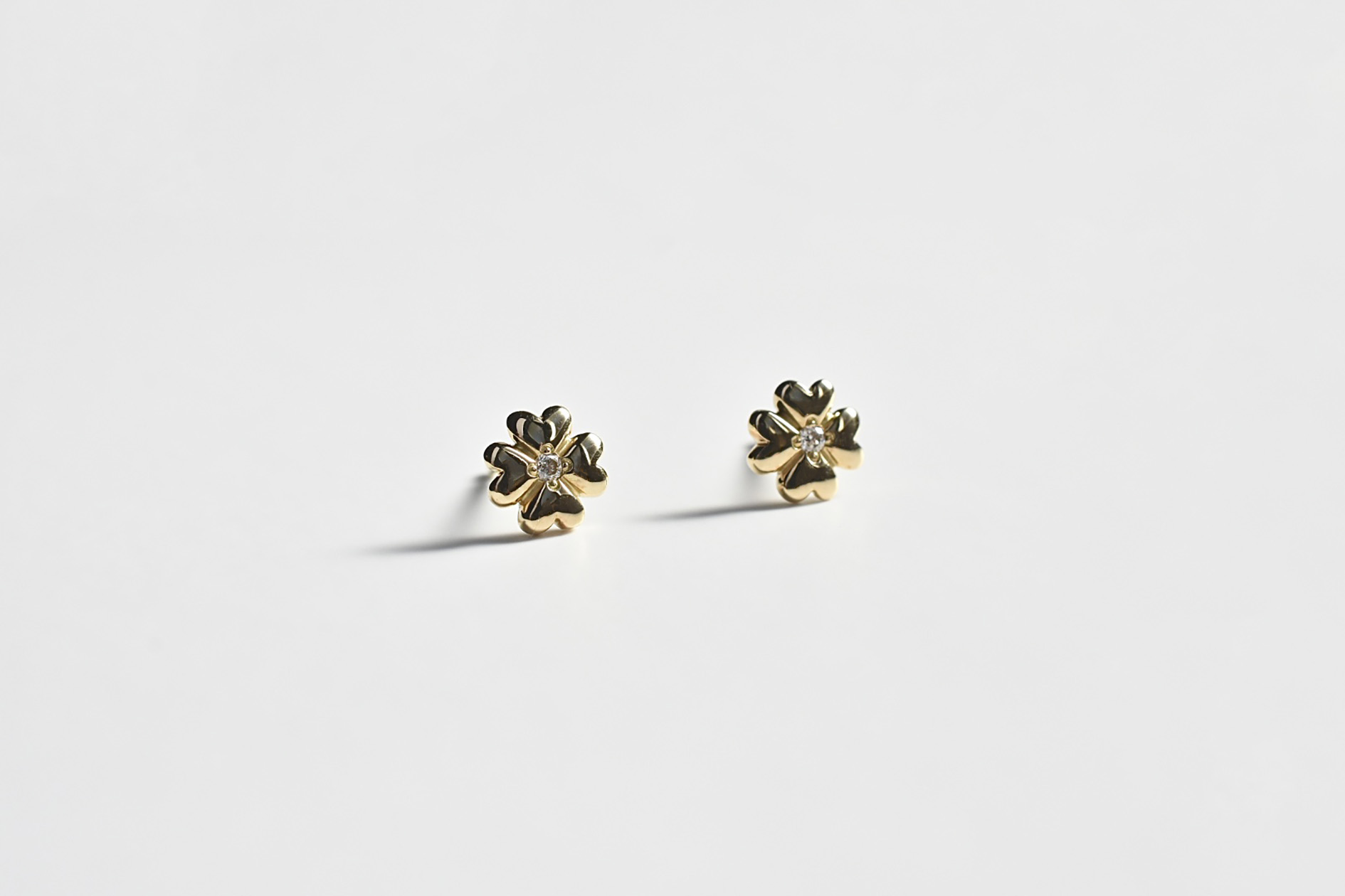 K18ハート&クローバーピアス (3)