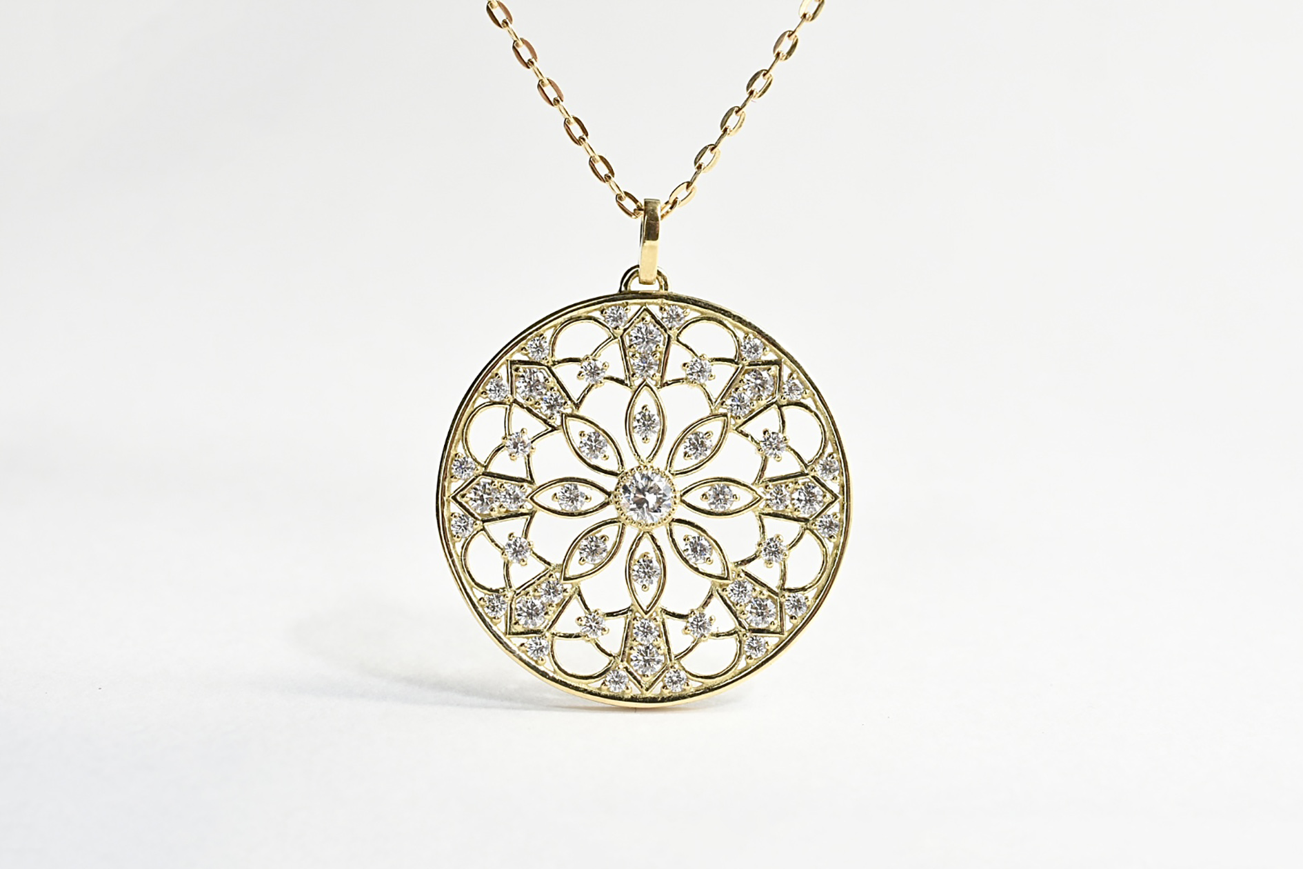 K18ローズウインドウネックレスL3