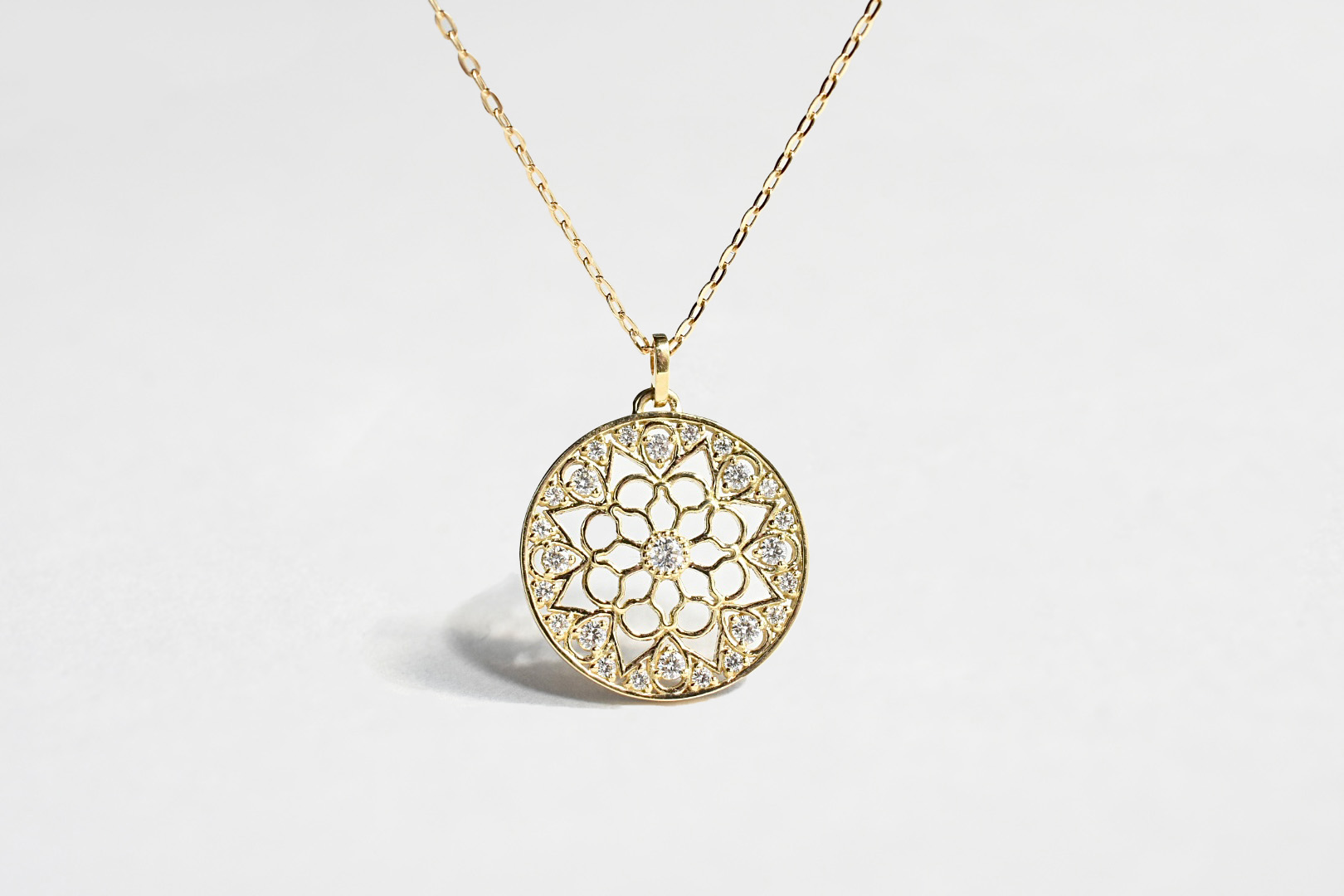 K18ローズウインドウネックレスS4