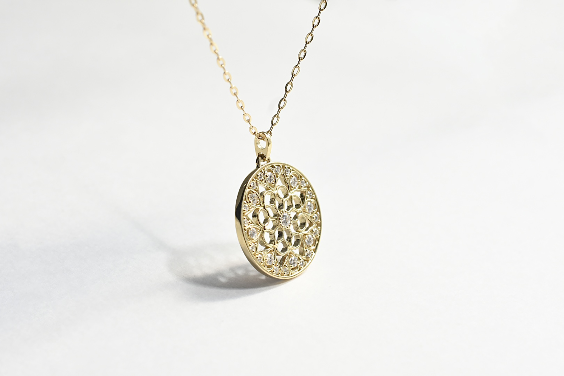 K18ローズウインドウネックレスS5